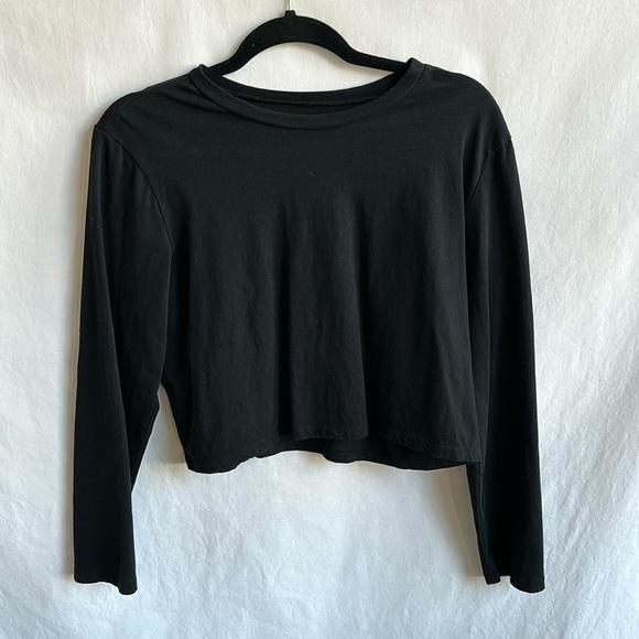 Wild Fable black long sleeve crop top, size L - Picture 1 of 4